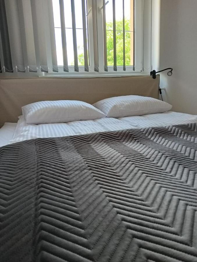Apartamenty Oswiecim Klimatyzacja Air-Conditioned Eksteriør bilde